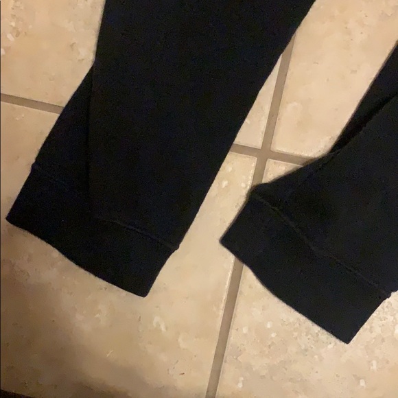 nike joggers - Picture 3 of 4